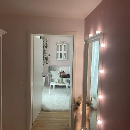 Appartement 3 Bedroom In Keulen